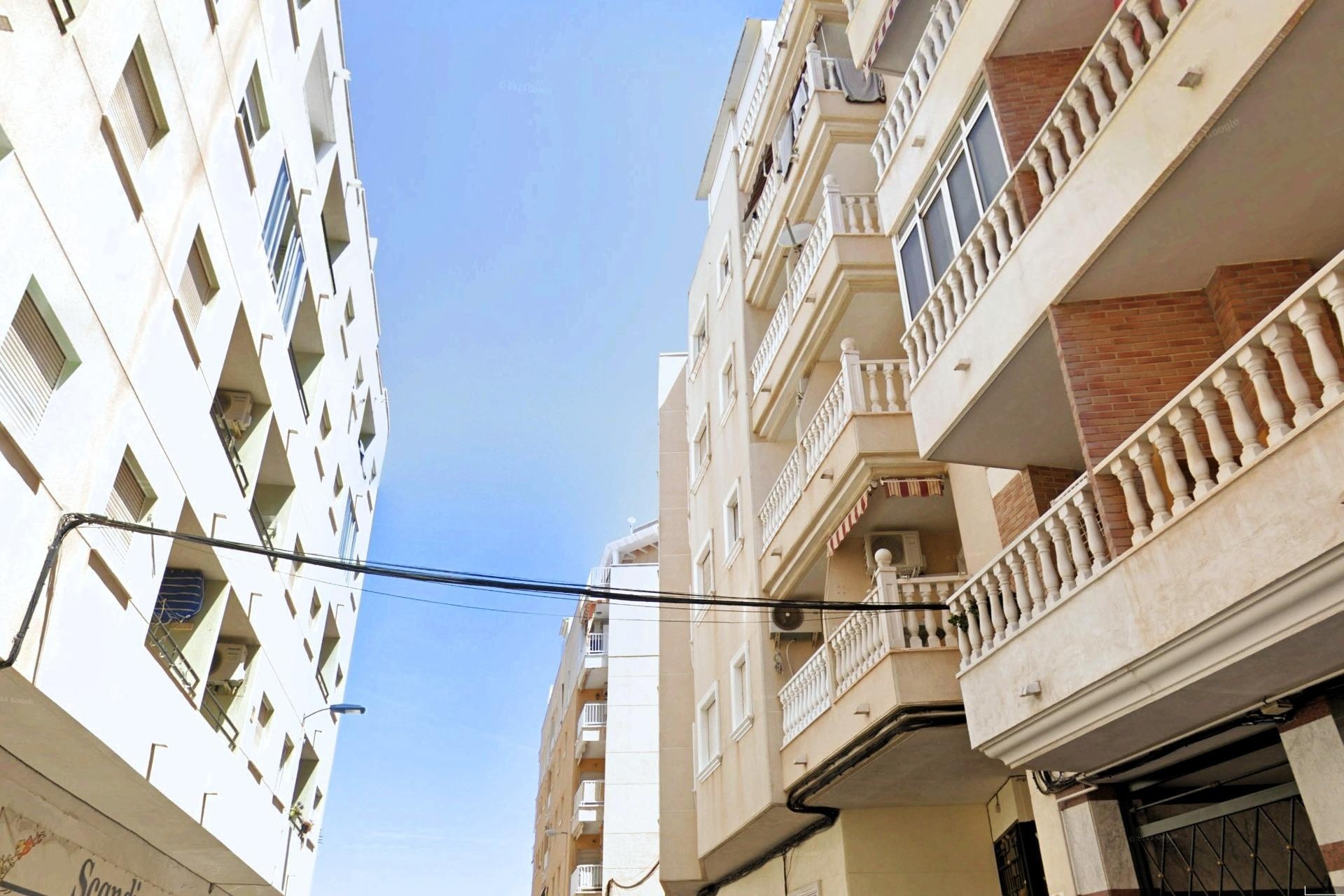 Revente - Appartement -
Torrevieja - Playa del Cura