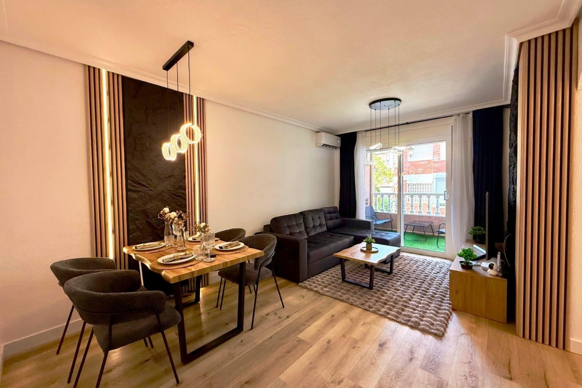Revente - Appartement -
Torrevieja - Playa del Cura