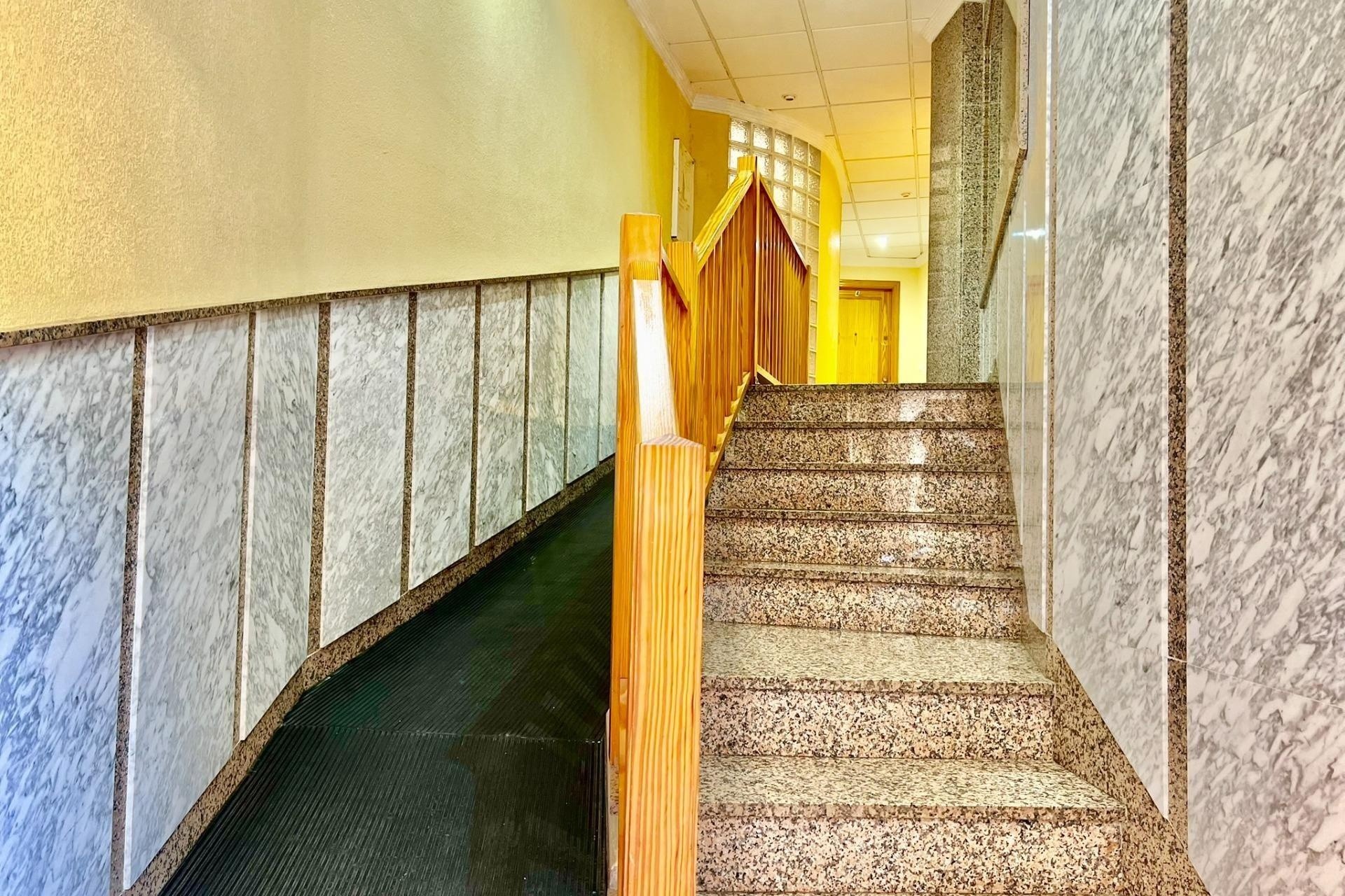 Revente - Appartement -
Torrevieja - Playa del Cura