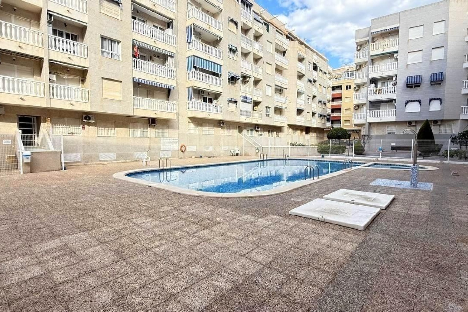 Revente - Appartement -
Torrevieja - Playa del Cura