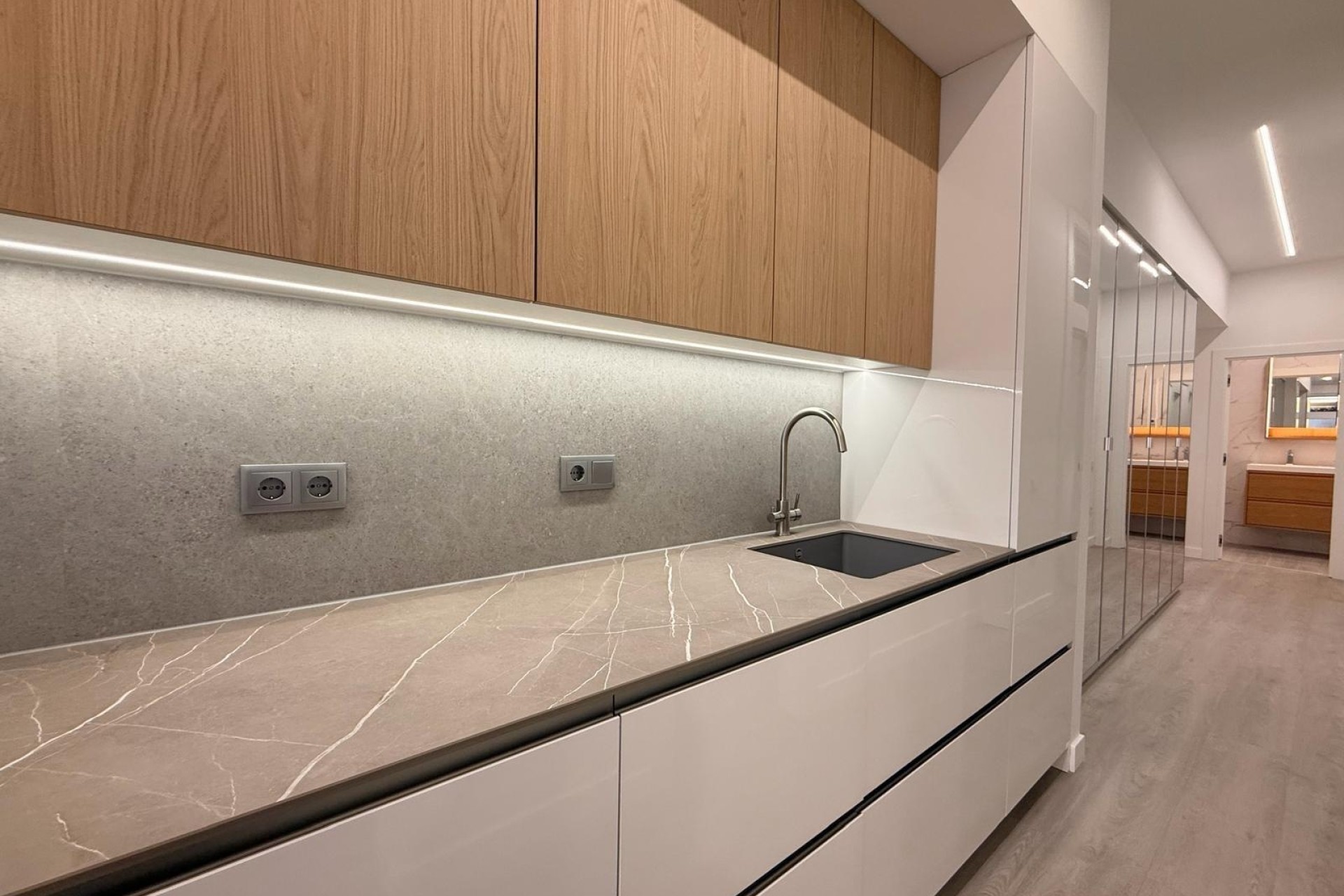 Revente - Appartement -
Torrevieja - Playa del Cura