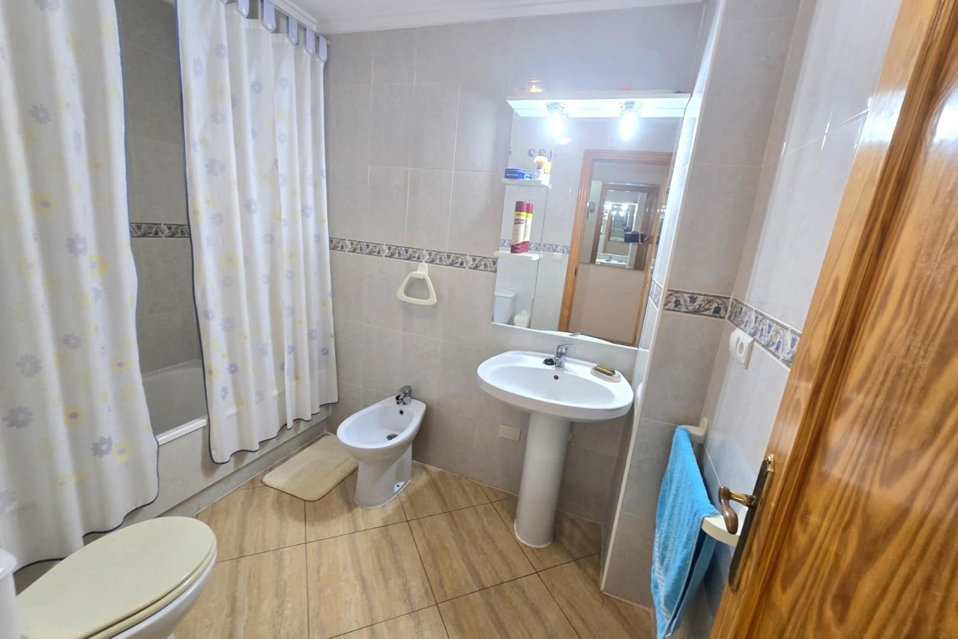 Revente - Appartement -
Torrevieja - Playa del Cura