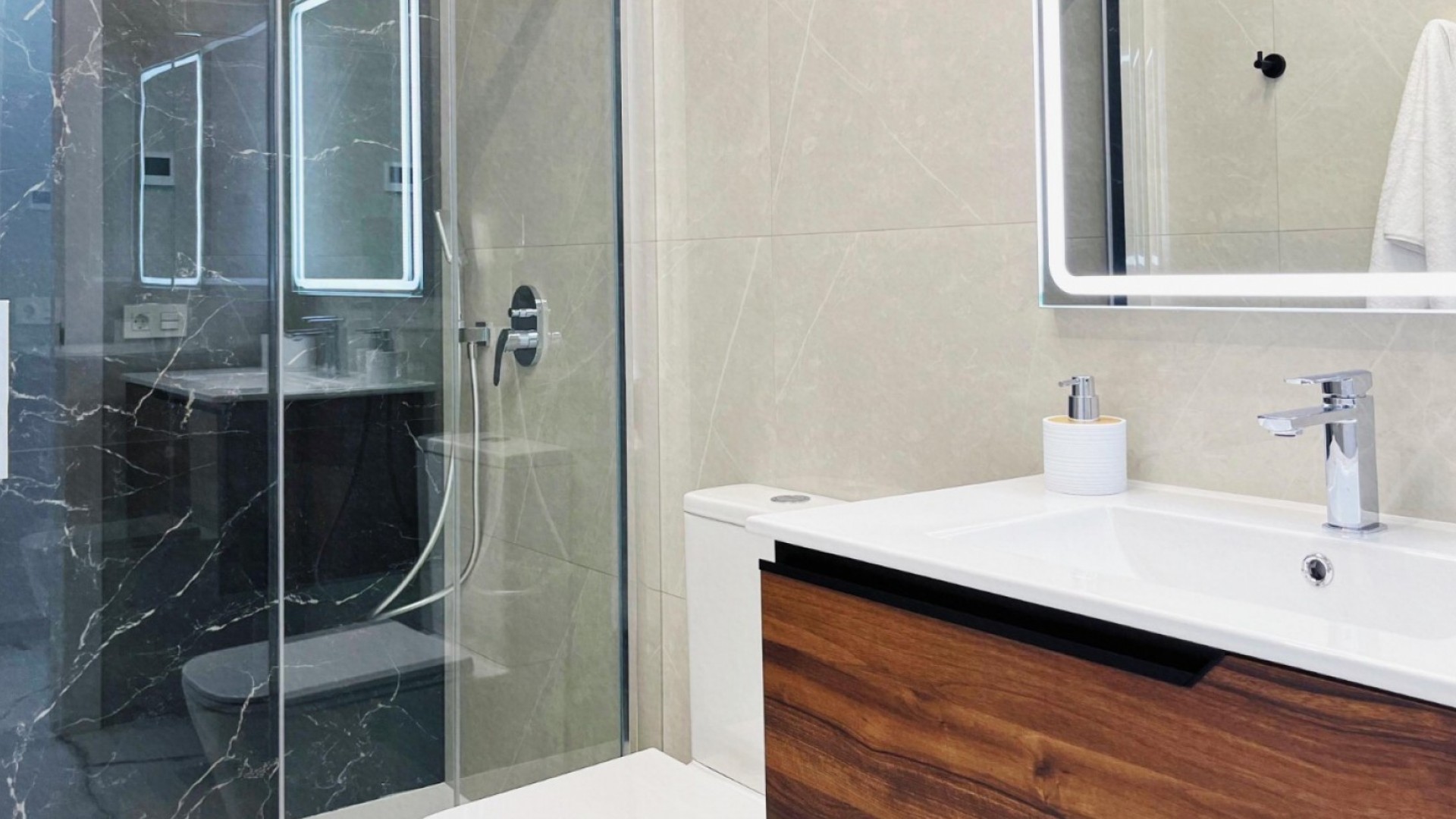 Revente - Appartement -
Torrevieja - Playa del Cura