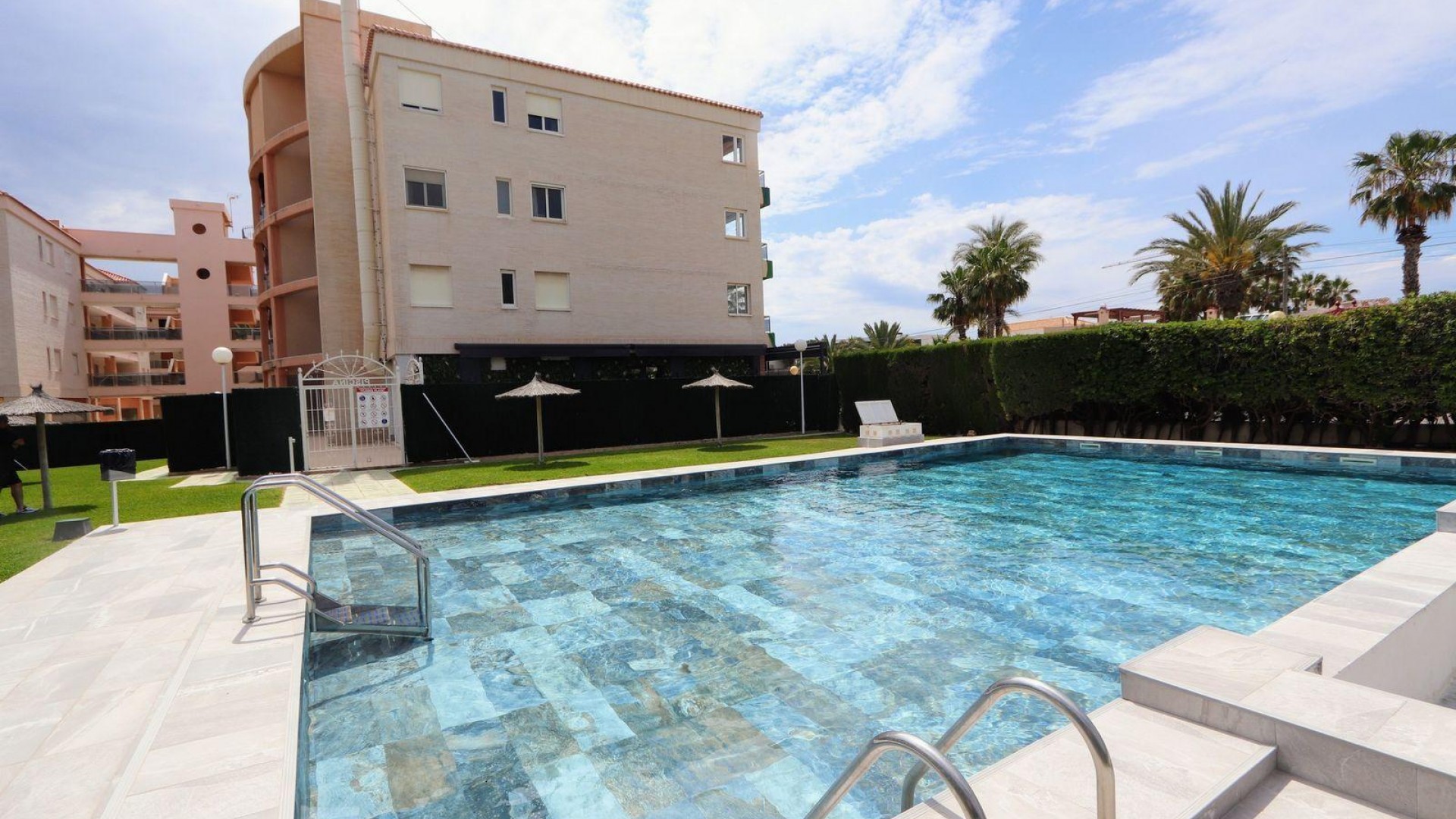 Revente - Appartement -
Torrevieja - Playa Flamenca