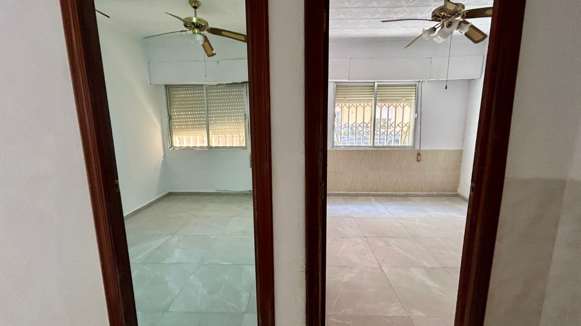 Revente - Appartement -
Torrevieja - PLAYA LOS LOCOS