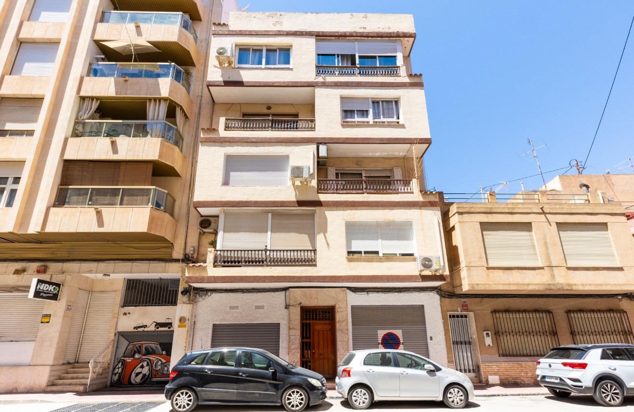 Revente - Appartement -
Torrevieja - Puerto Deportivo