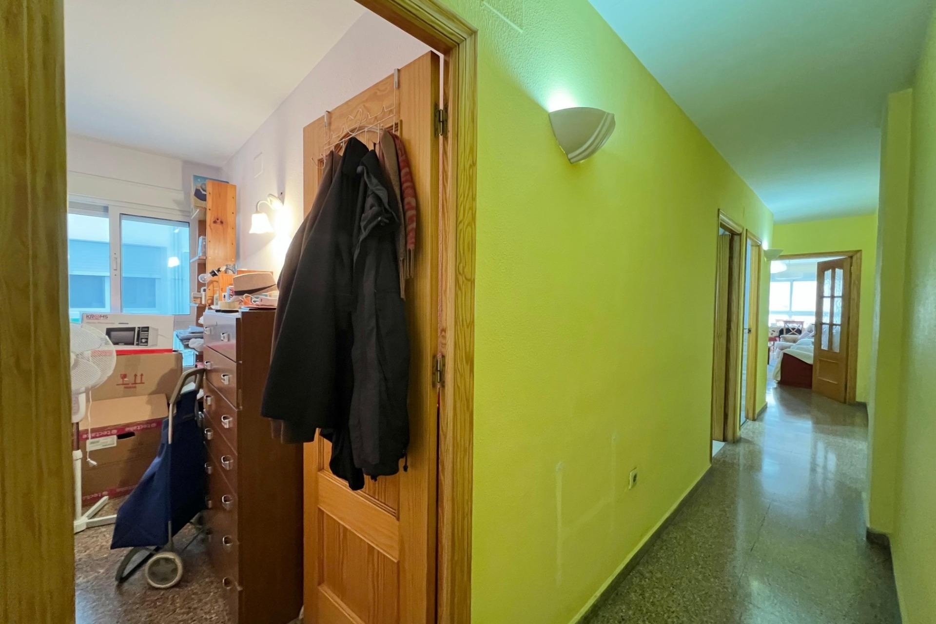 Revente - Appartement -
Torrevieja - Puerto Deportivo