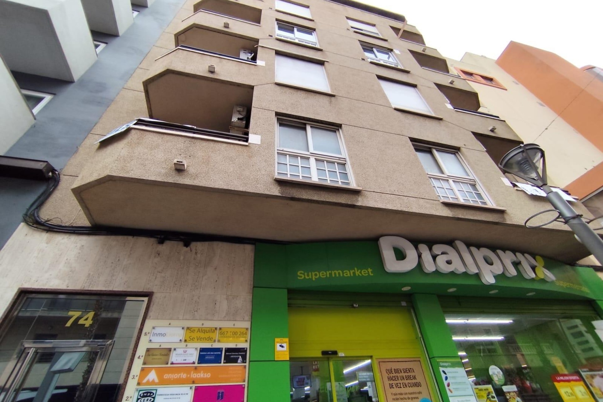 Revente - Appartement -
Torrevieja - Puerto