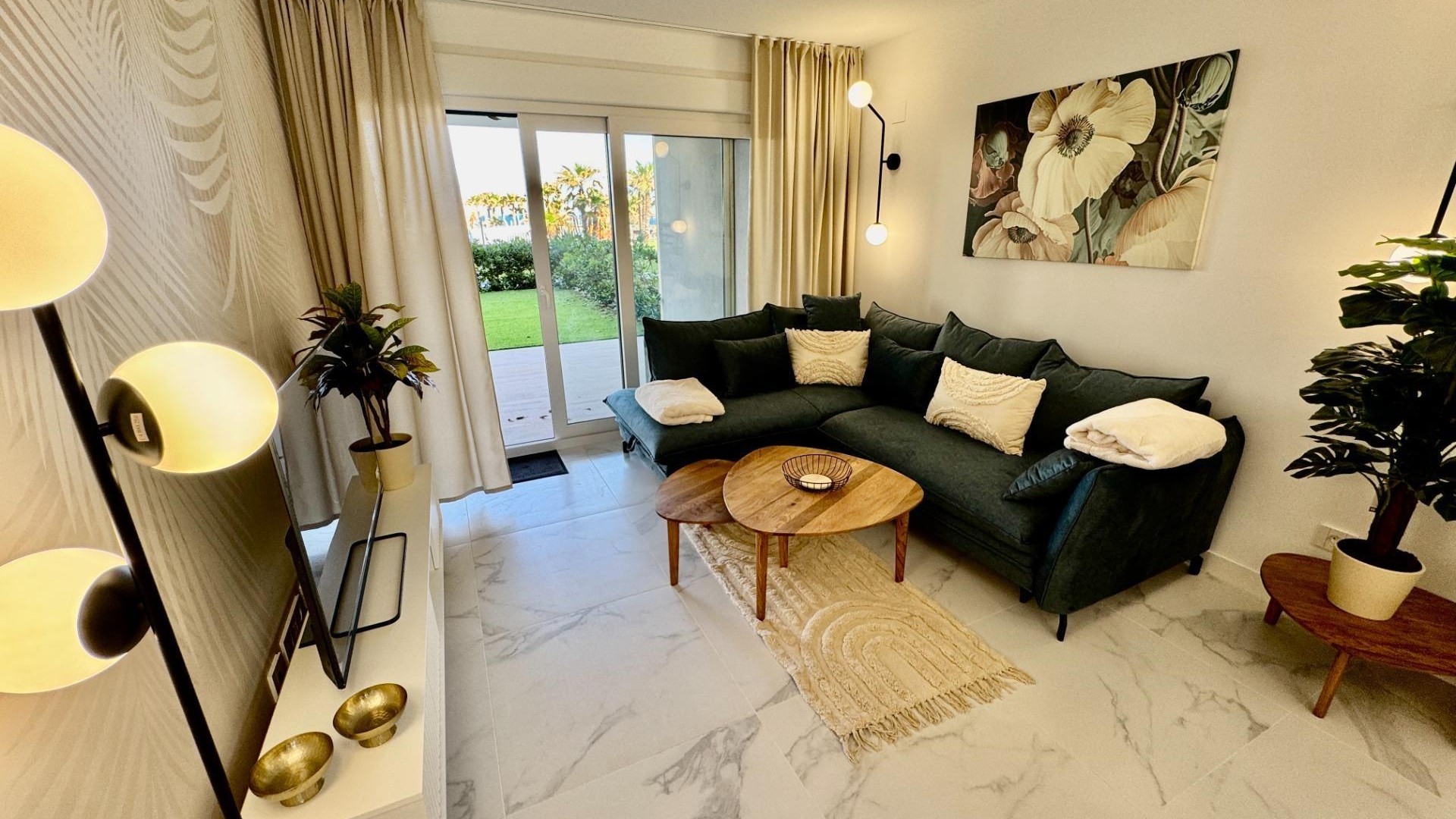 Revente - Appartement -
Torrevieja - Punta prima