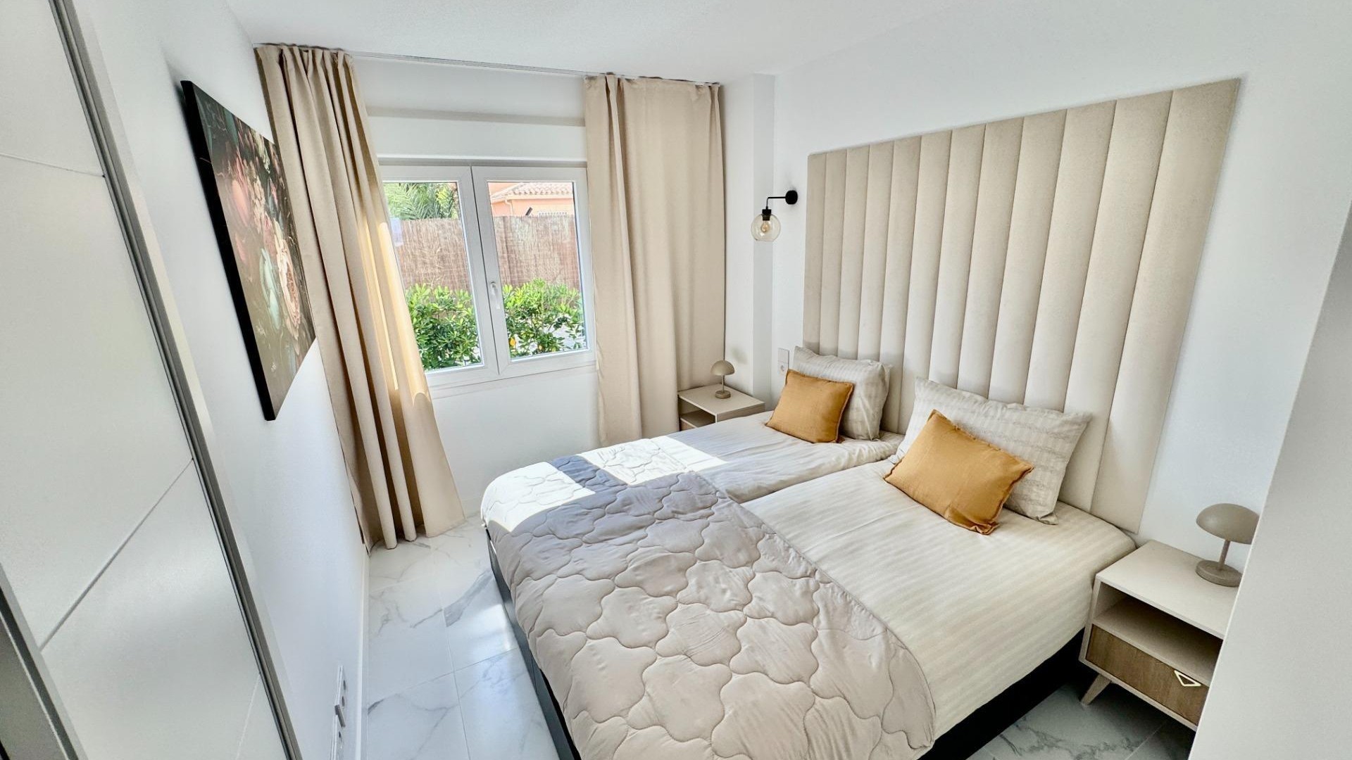 Revente - Appartement -
Torrevieja - Punta prima