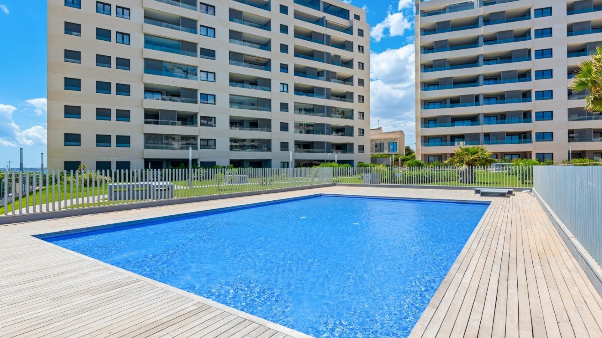 Revente - Appartement -
Torrevieja - Punta Prima