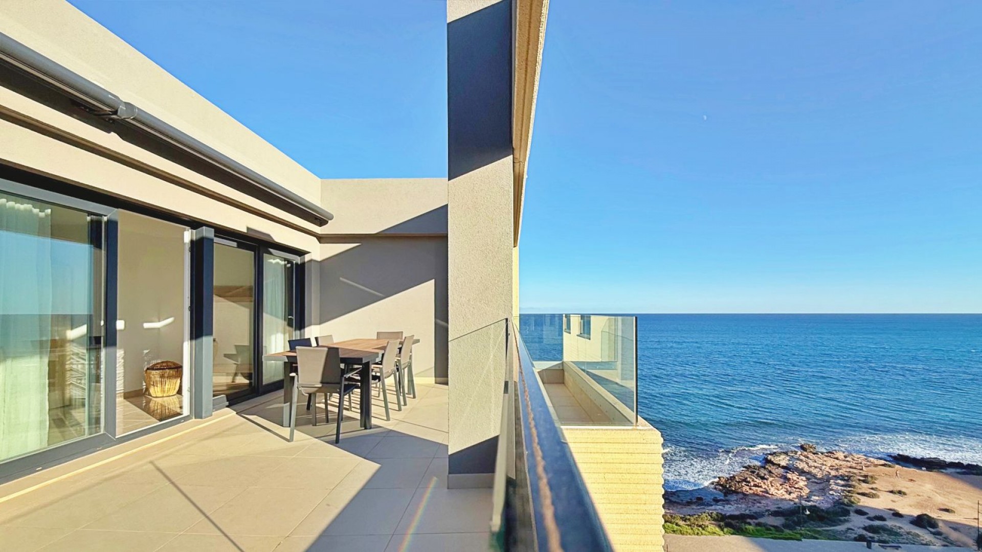 Revente - Appartement -
Torrevieja - Punta Prima