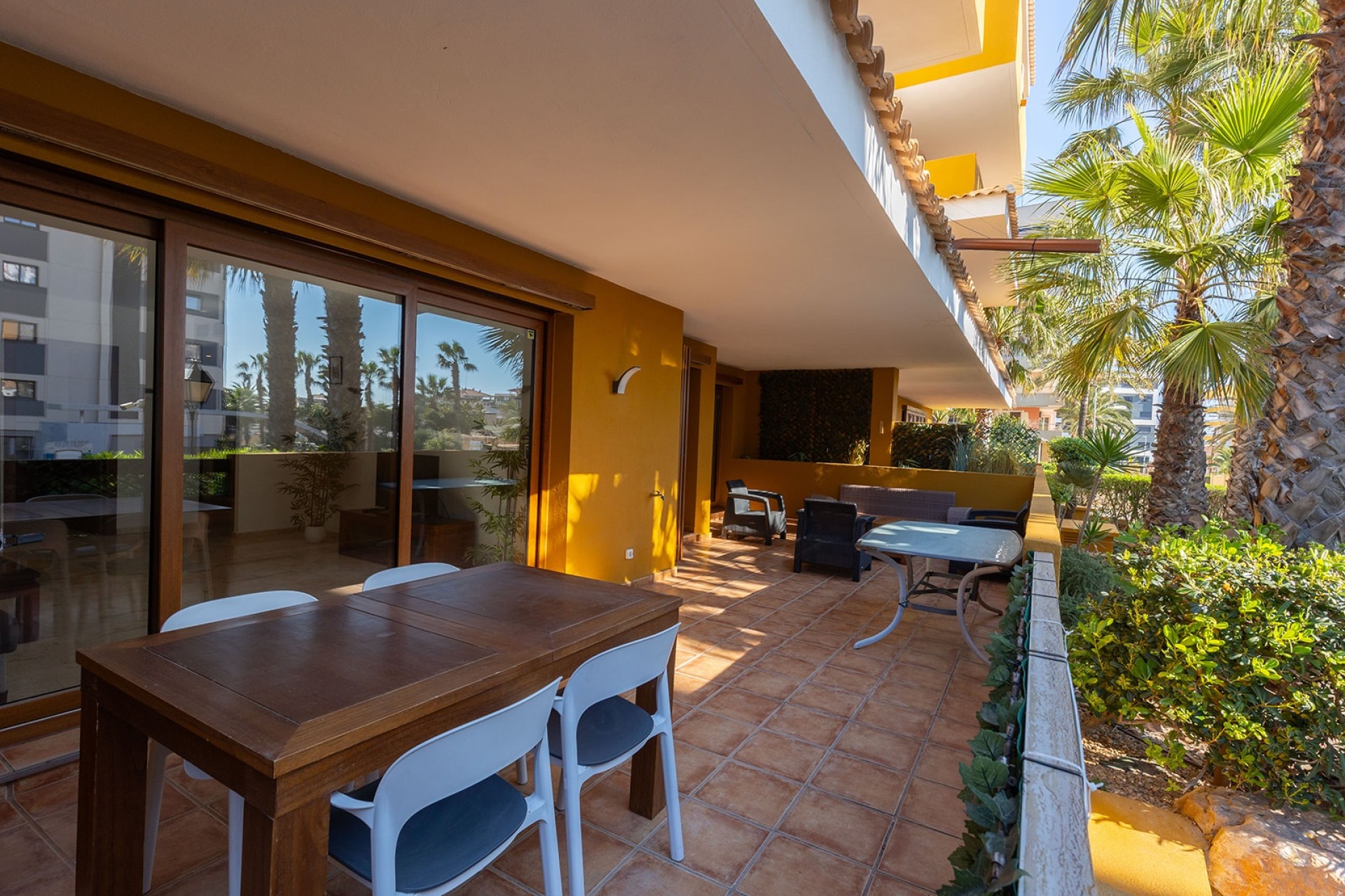 Revente - Appartement -
Torrevieja - Punta Prima