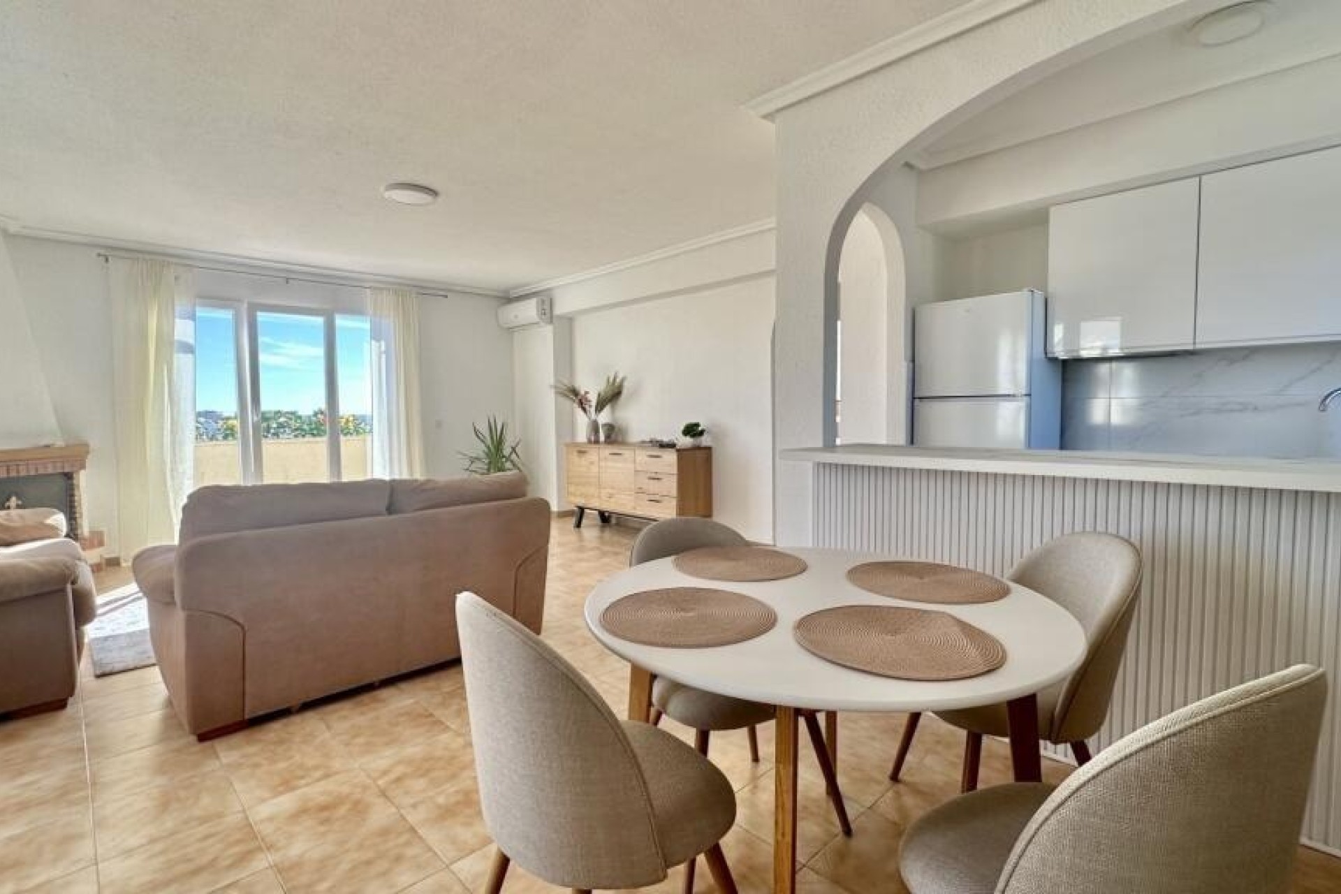 Revente - Appartement -
Torrevieja - Punta Prima