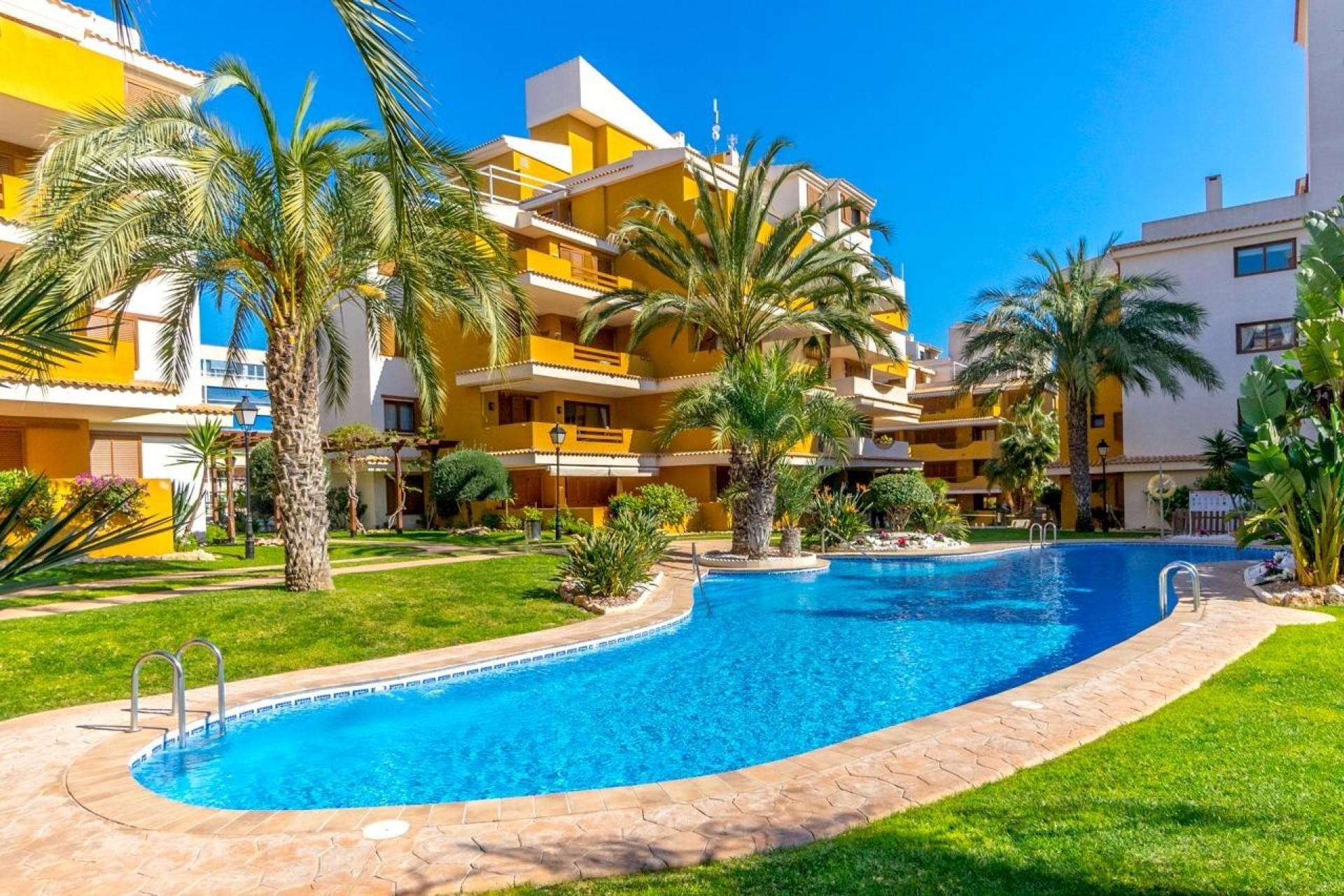 Revente - Appartement -
Torrevieja - Punta Prima