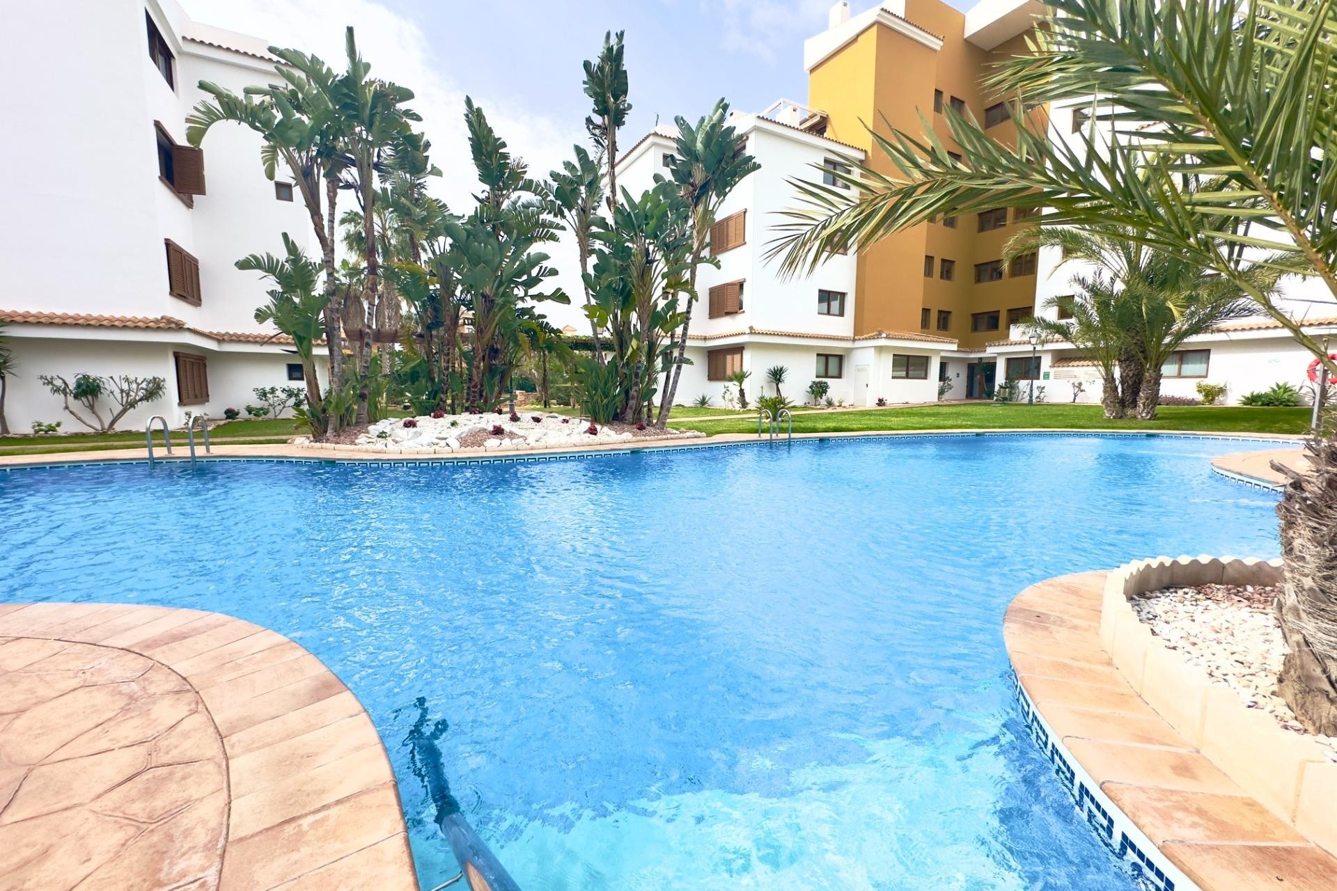 Revente - Appartement -
Torrevieja - Punta Prima