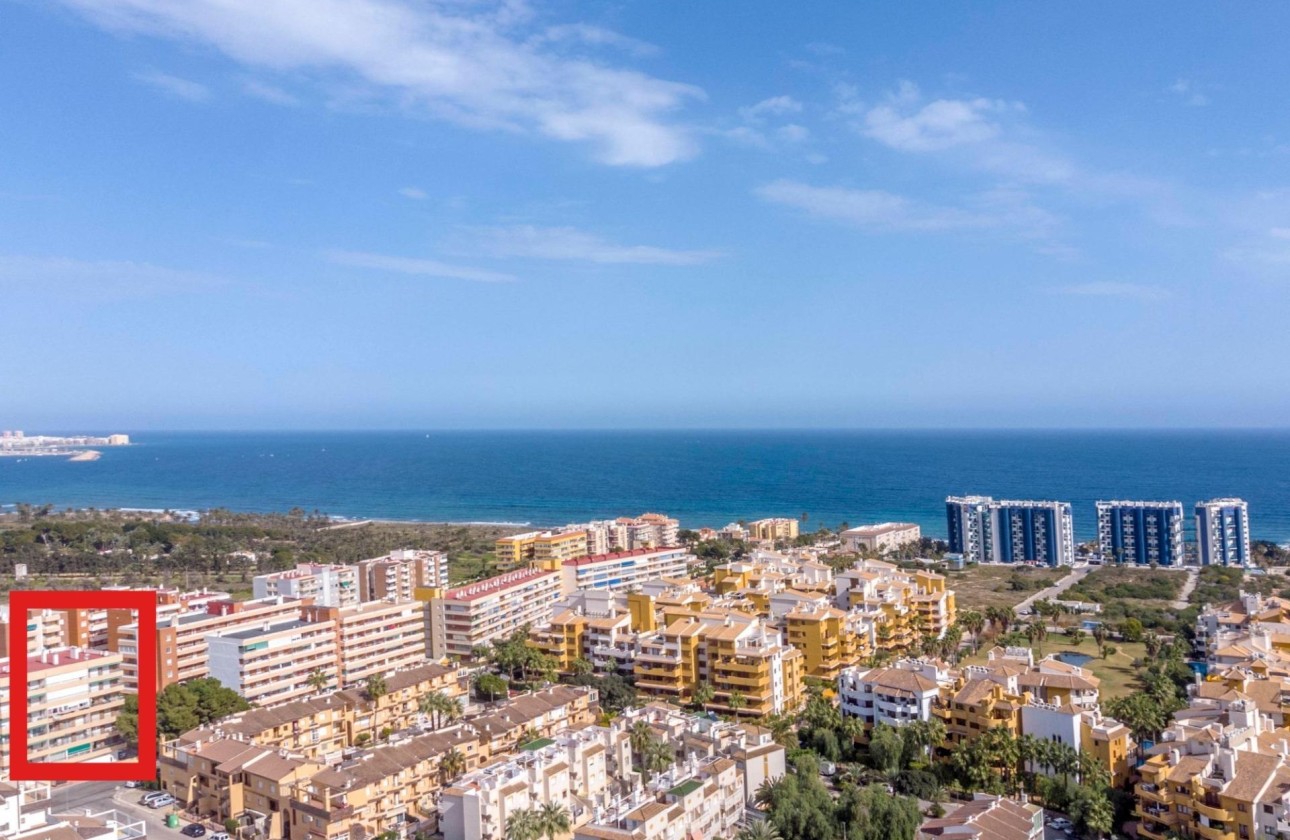 Revente - Appartement -
Torrevieja - Punta Prima