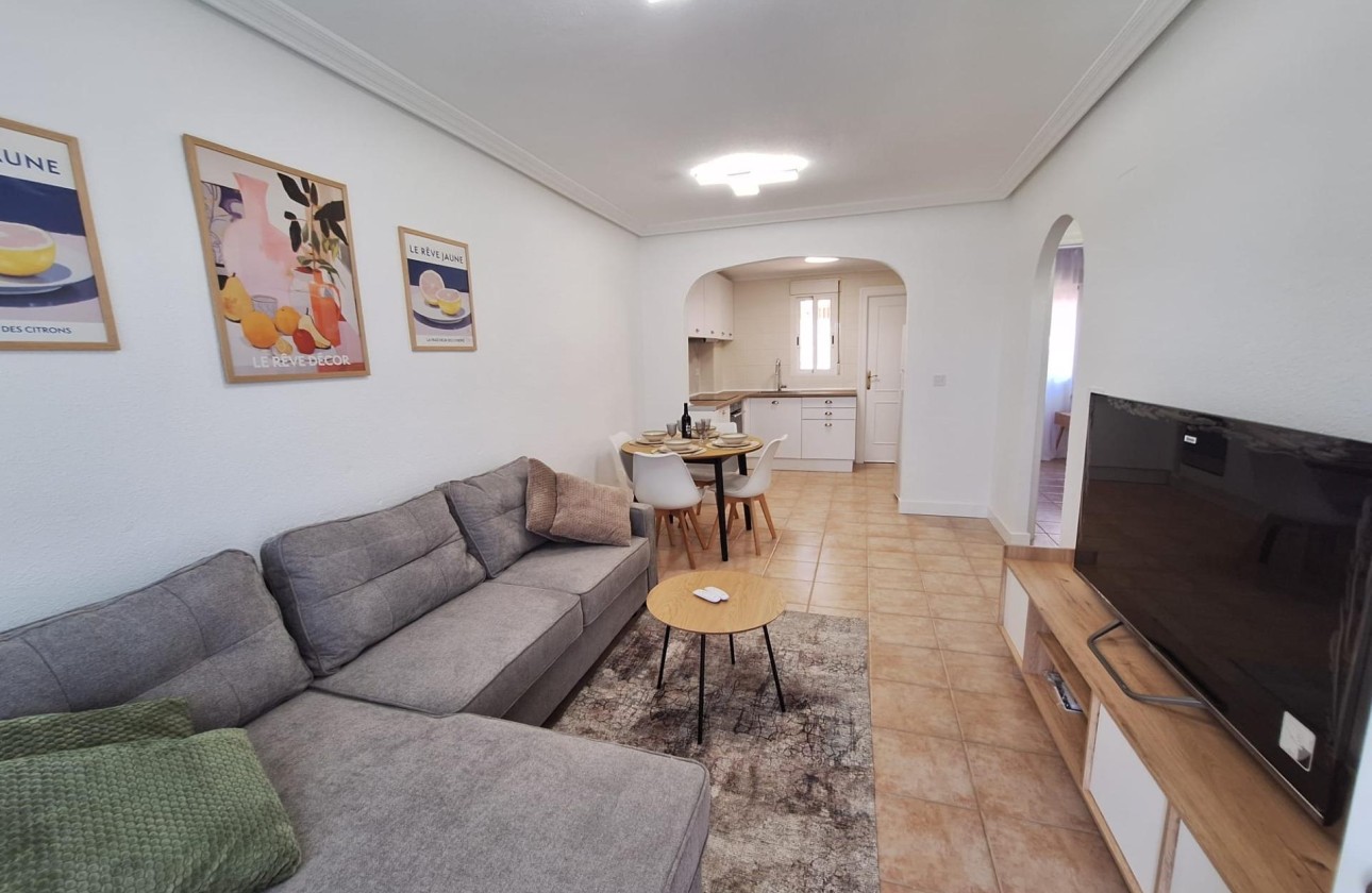 Revente - Appartement -
Torrevieja - Sector 25