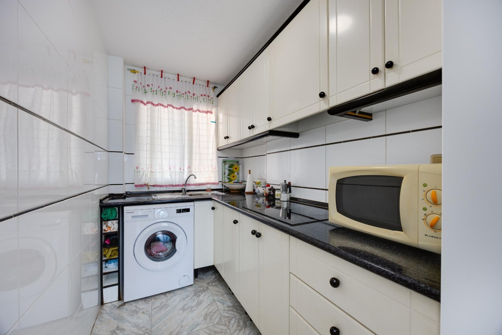 Revente - Appartement -
Torrevieja - Torre del moro