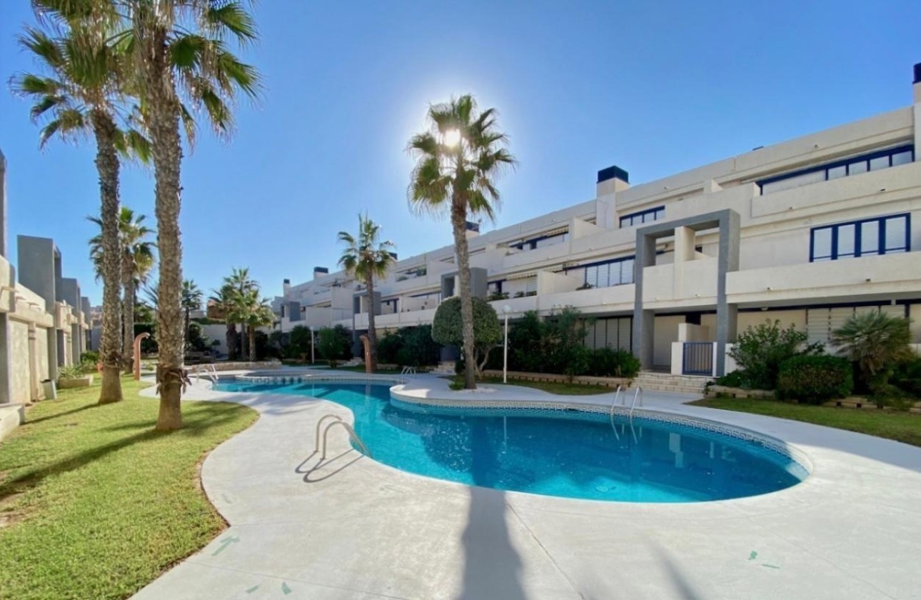 Revente - Appartement -
Torrevieja - Torre la mata