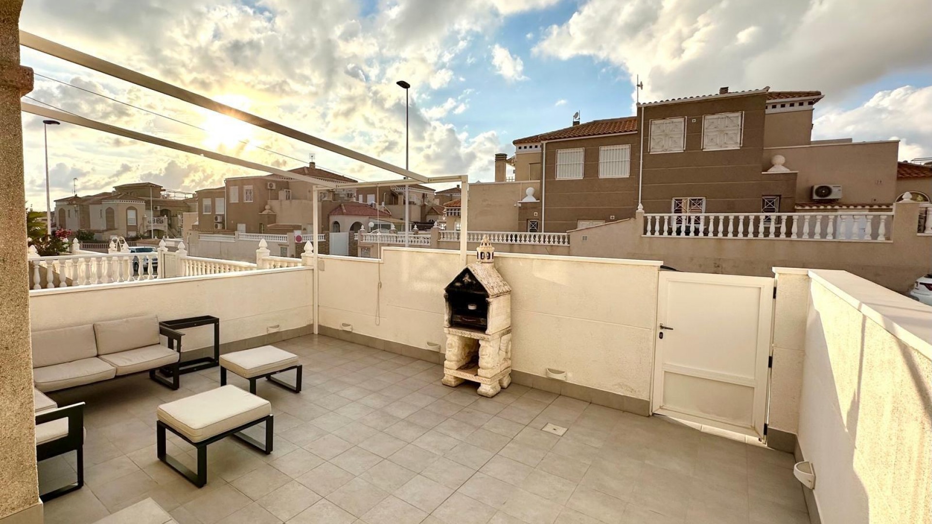 Revente - Appartement -
Torrevieja - Torreblanca