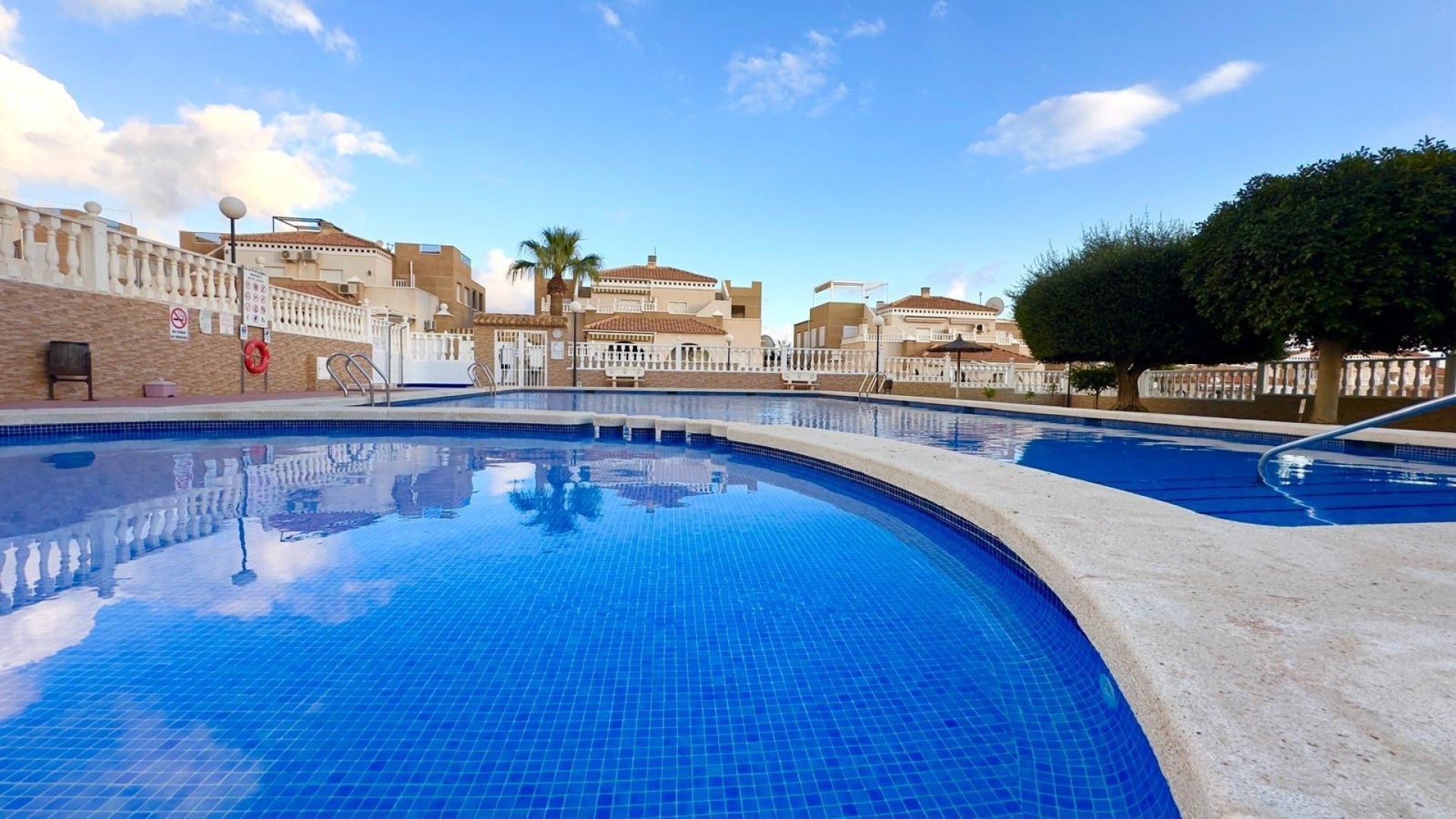 Revente - Appartement -
Torrevieja - Torreblanca
