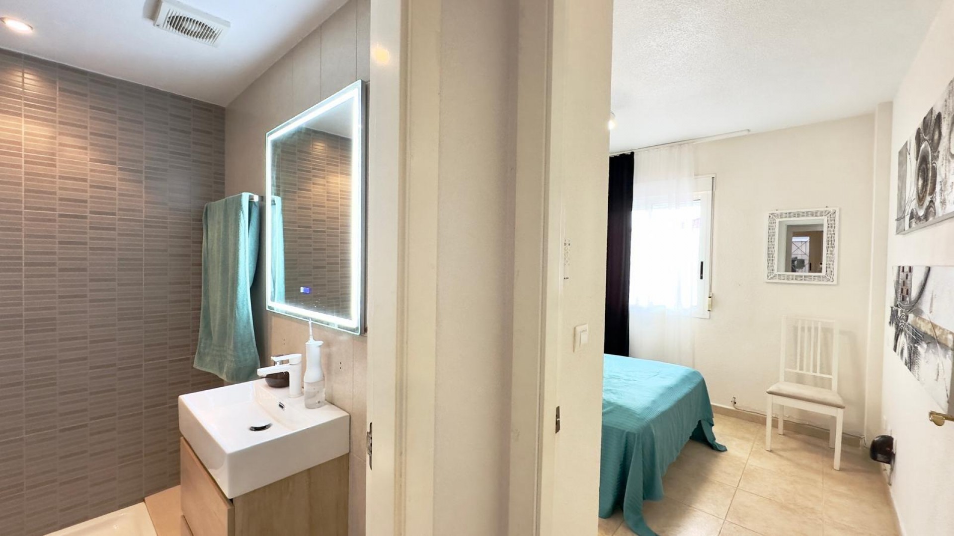 Revente - Appartement -
Torrevieja - Torreblanca