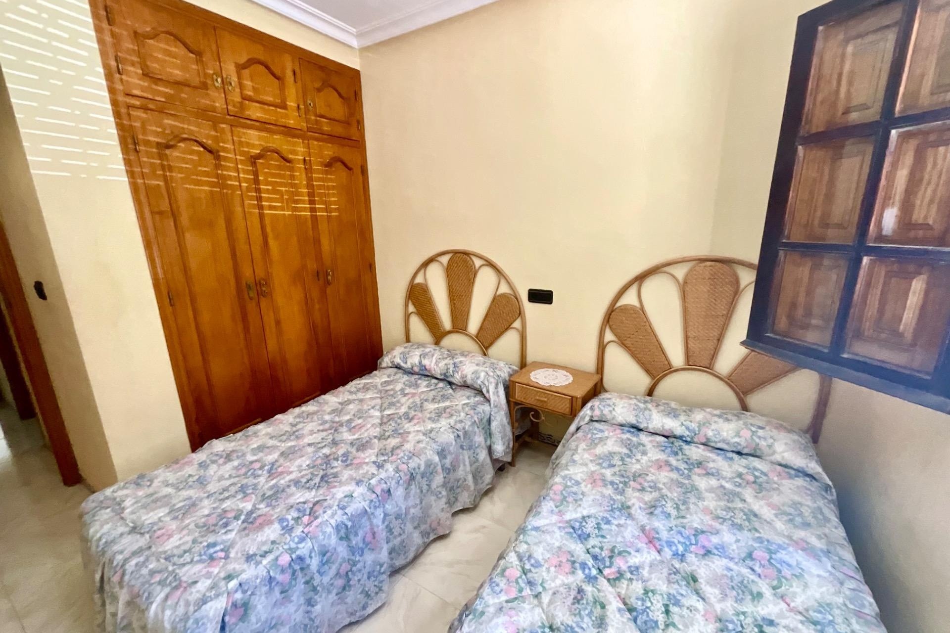Revente - Appartement -
Torrevieja - Torreblanca