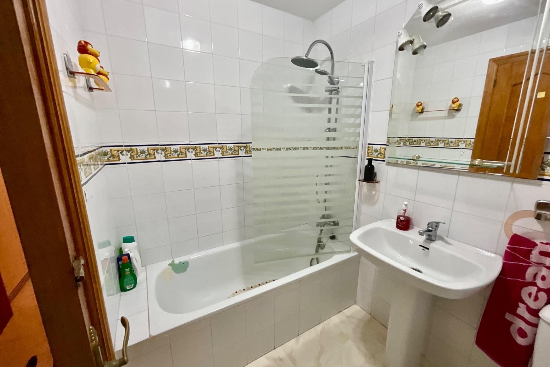 Revente - Appartement -
Torrevieja - Torreblanca