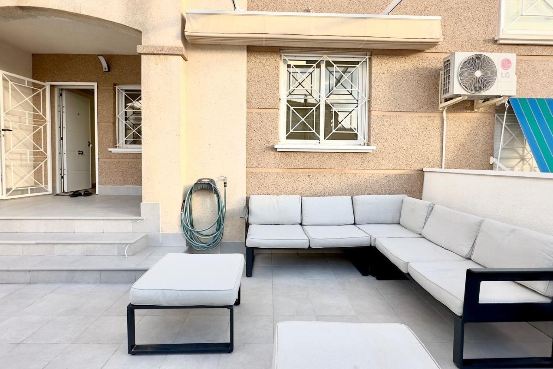 Revente - Appartement -
Torrevieja - Torreblanca
