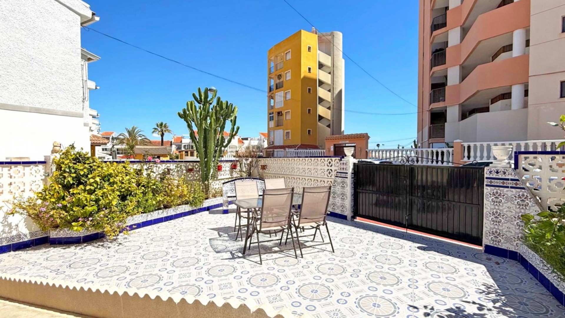 Revente - Appartement -
Torrevieja - Torrelamata - La Mata
