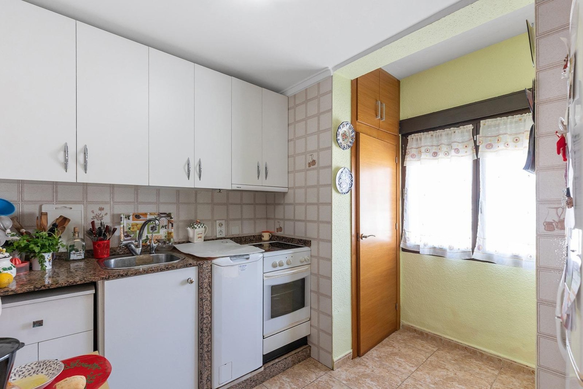 Revente - Appartement -
Torrevieja - Torretas