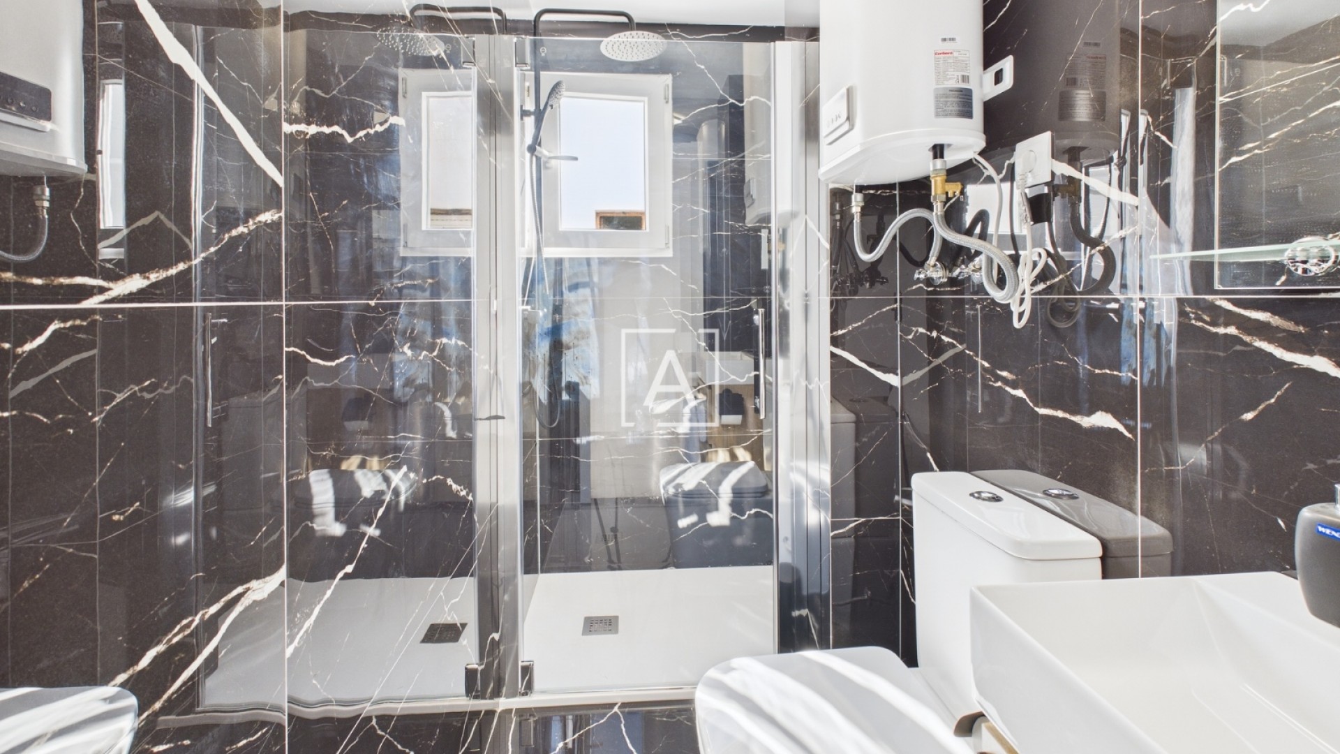 Revente - Appartement -
Torrevieja - Torrevieja Centro