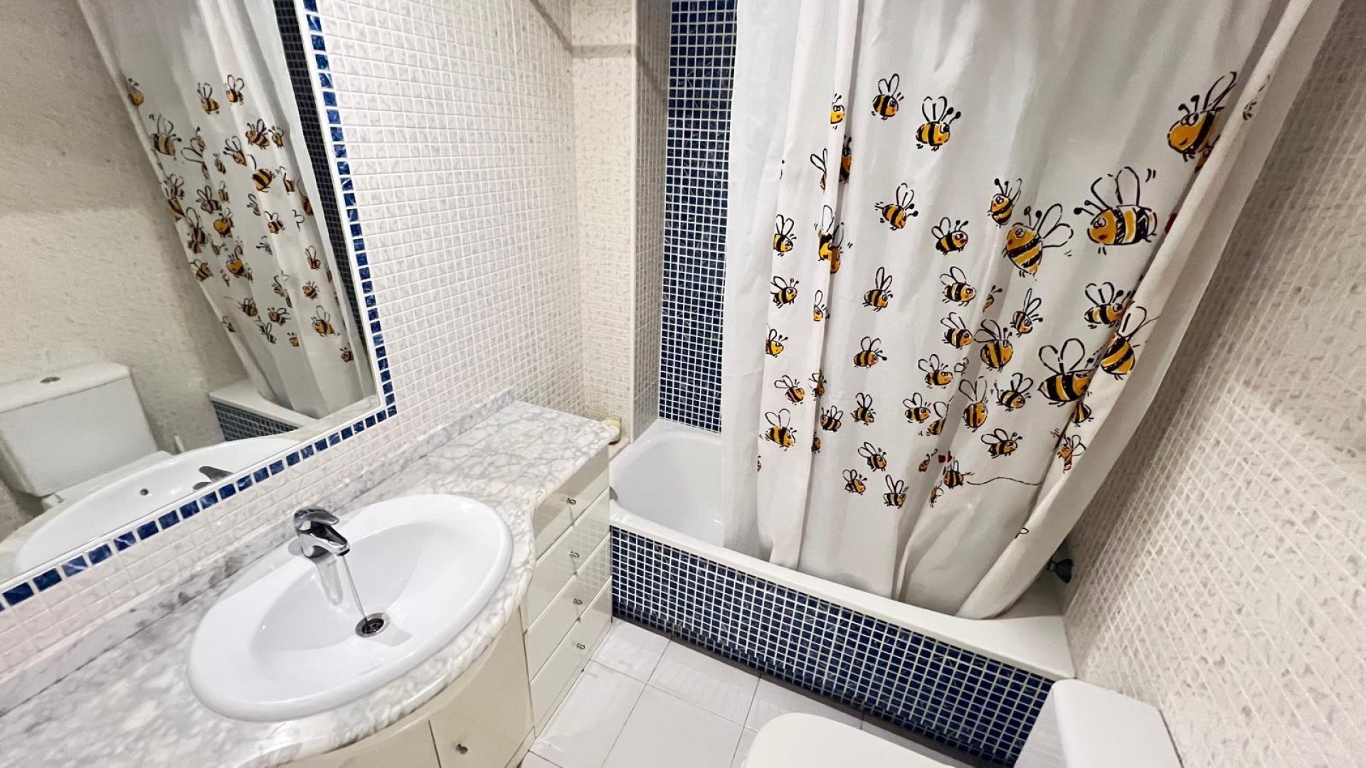 Revente - Appartement -
Torrevieja - torrevieja