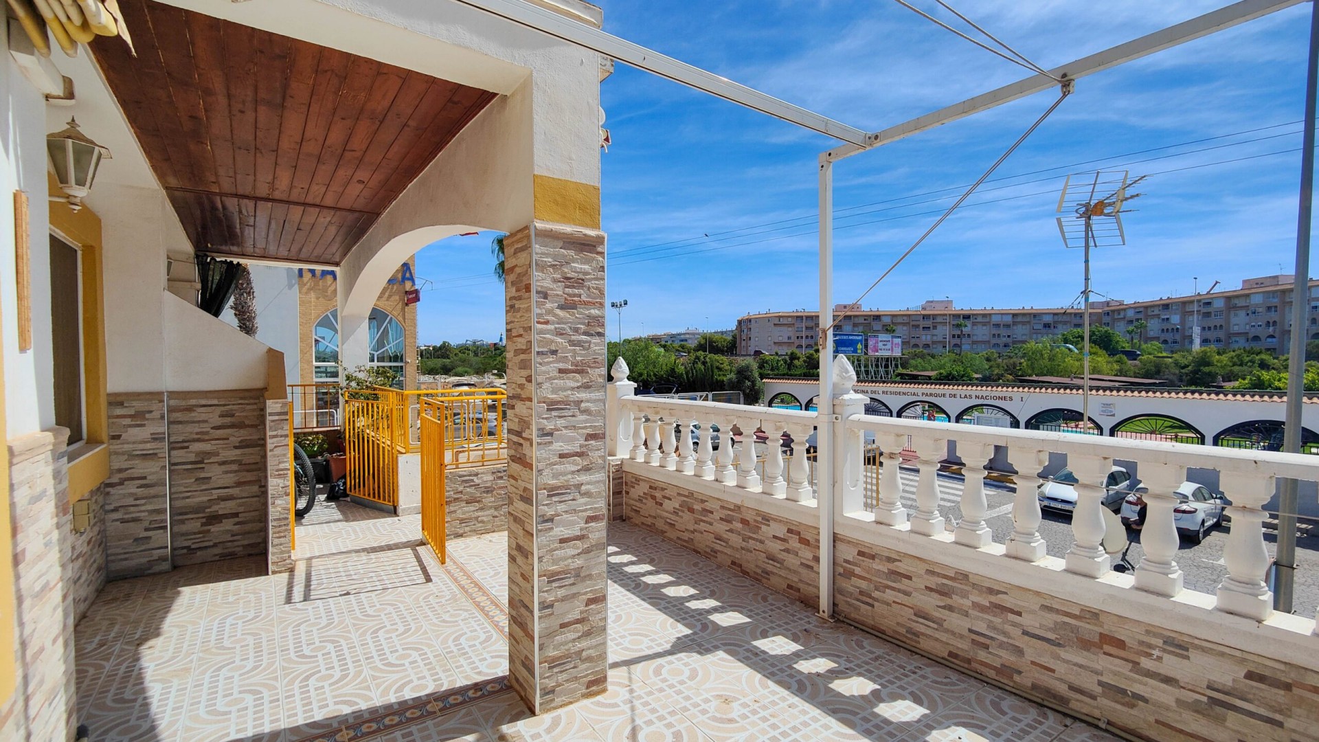 Revente - Appartement -
Torrevieja - torrevieja