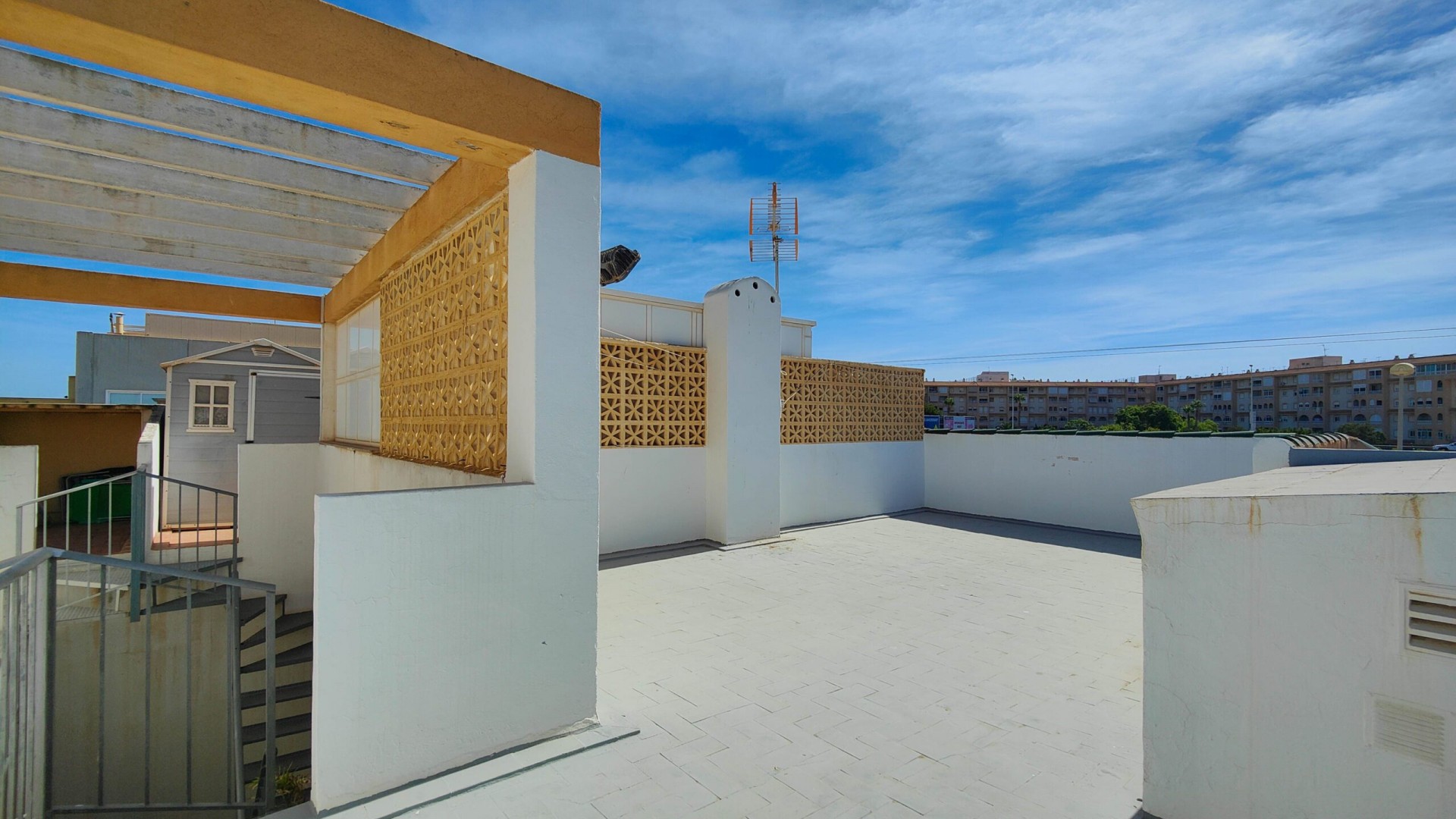 Revente - Appartement -
Torrevieja - torrevieja