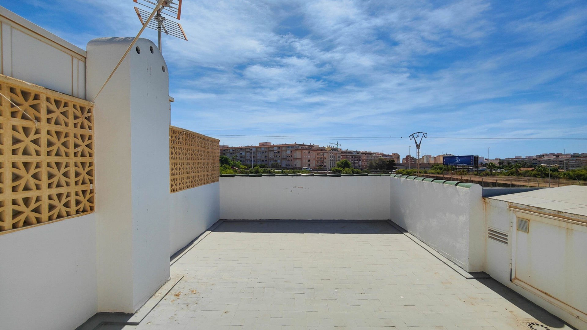 Revente - Appartement -
Torrevieja - torrevieja