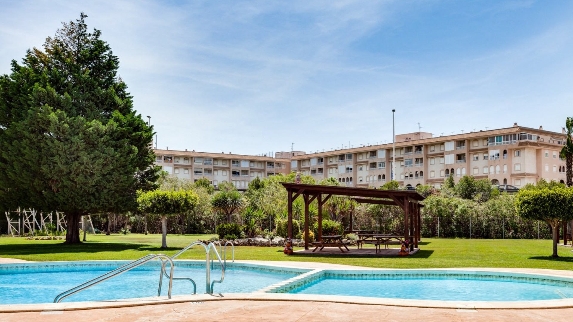 Revente - Appartement -
Torrevieja - torrevieja