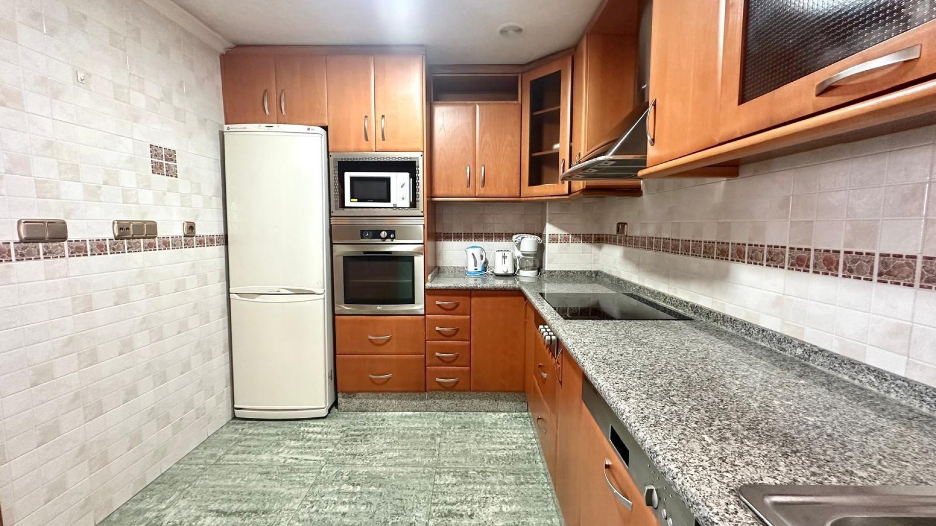 Revente - Appartement -
Torrevieja - torrevieja