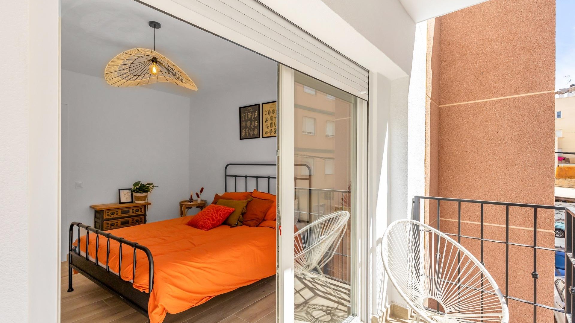 Revente - Appartement -
Torrevieja - torrevieja