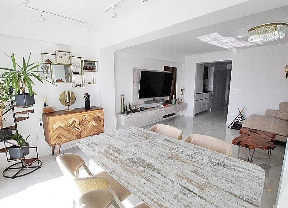 Revente - Appartement -
Torrevieja - torrevieja