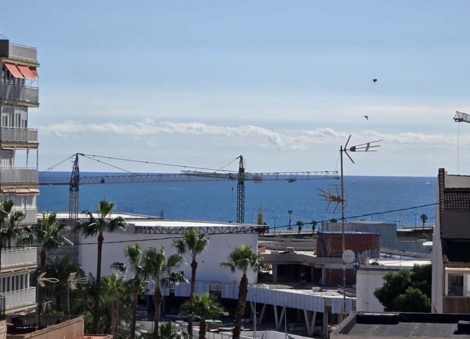 Revente - Appartement -
Torrevieja - torrevieja