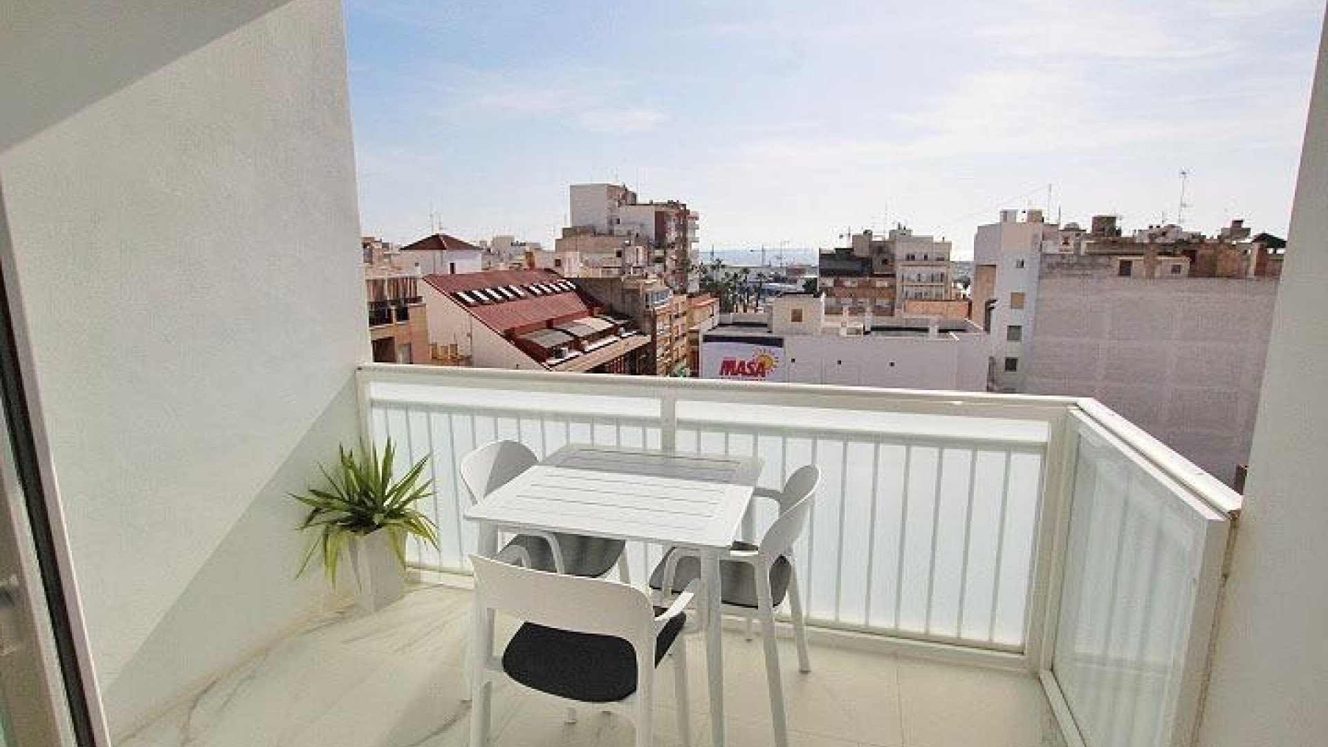 Revente - Appartement -
Torrevieja - torrevieja