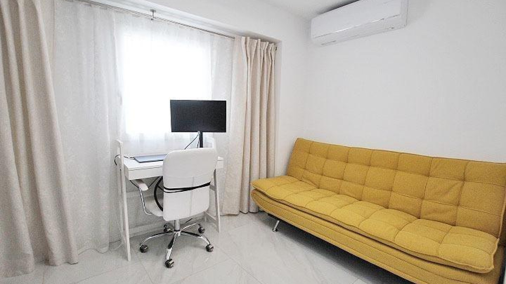 Revente - Appartement -
Torrevieja - torrevieja