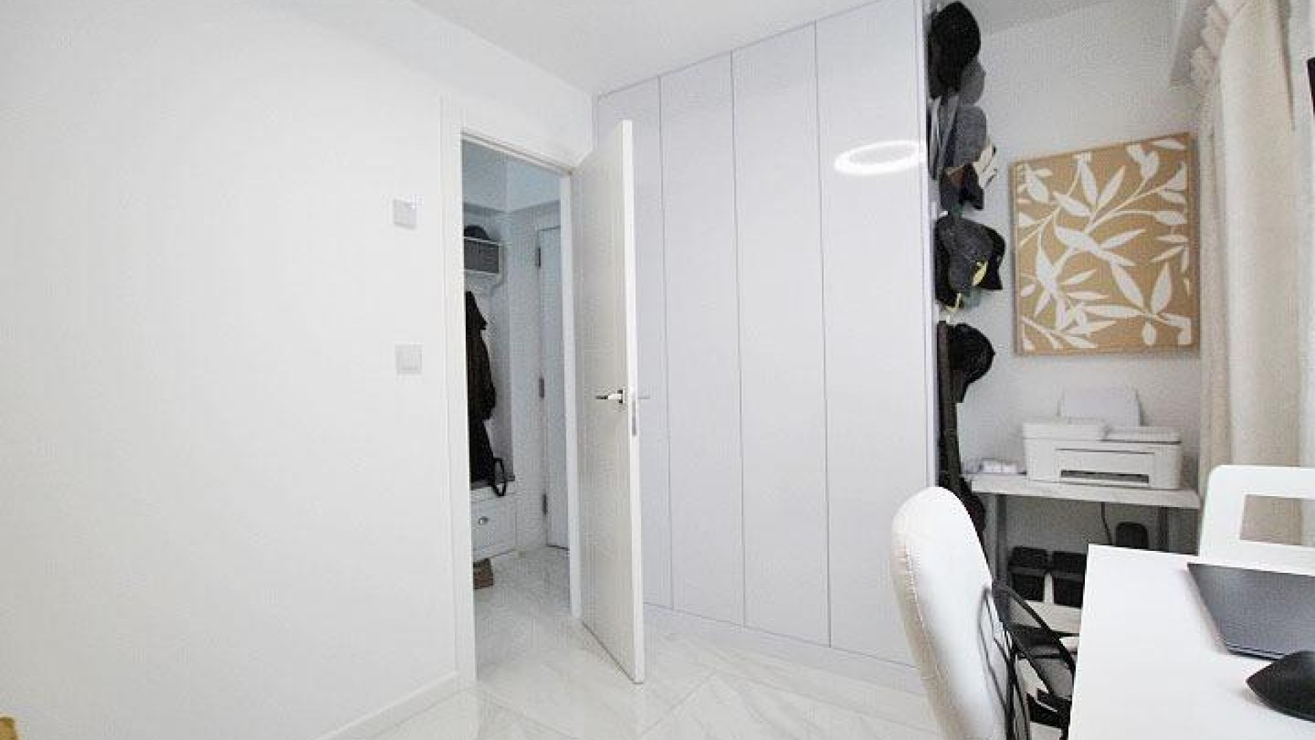 Revente - Appartement -
Torrevieja - torrevieja