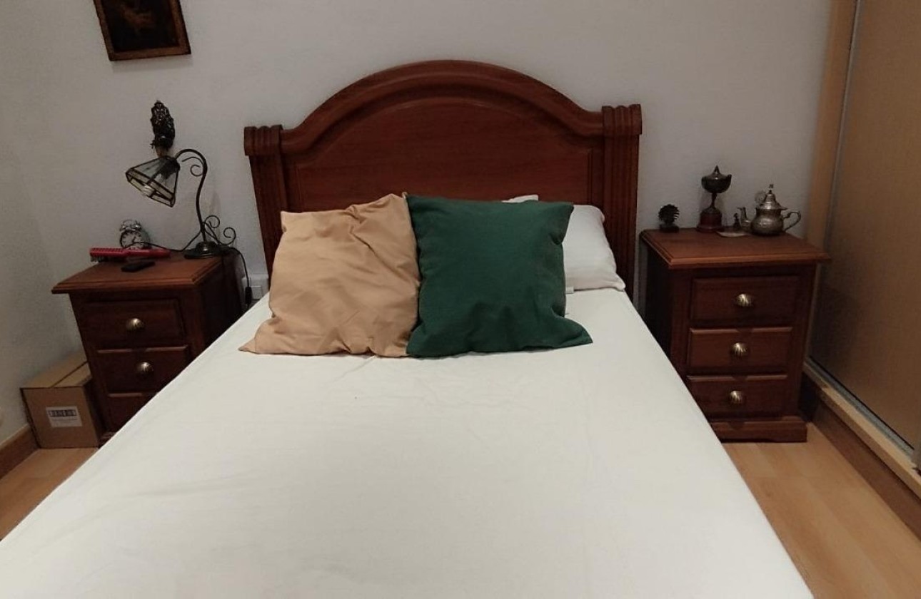 Revente - Appartement -
Torrevieja - torrevieja