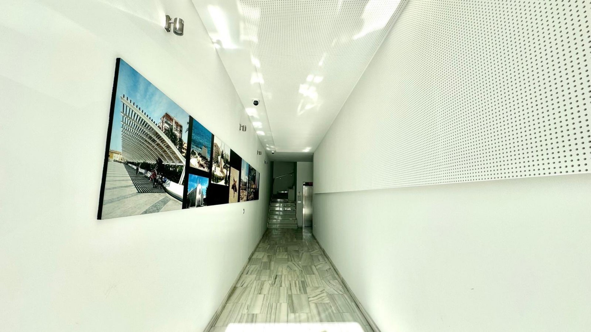 Revente - Appartement -
Torrevieja - torrevieja