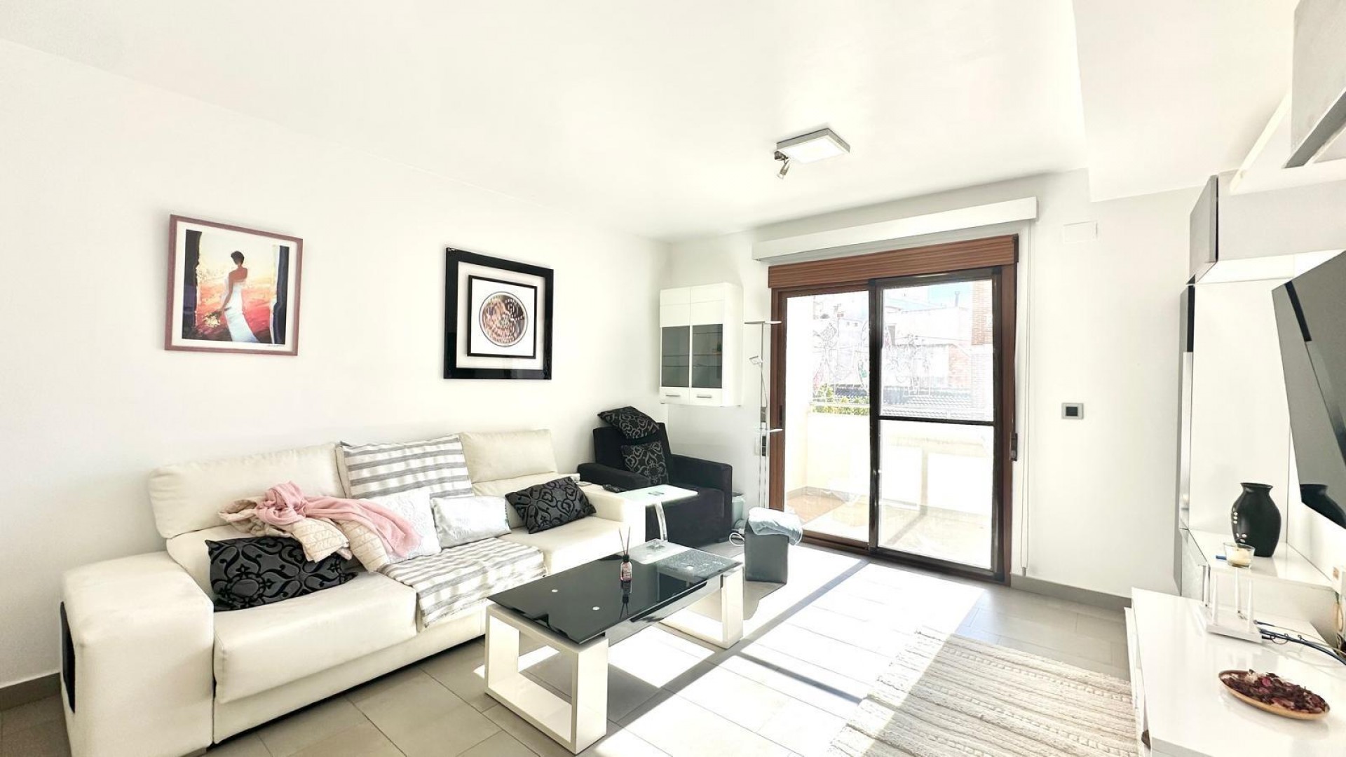 Revente - Appartement -
Torrevieja - torrevieja