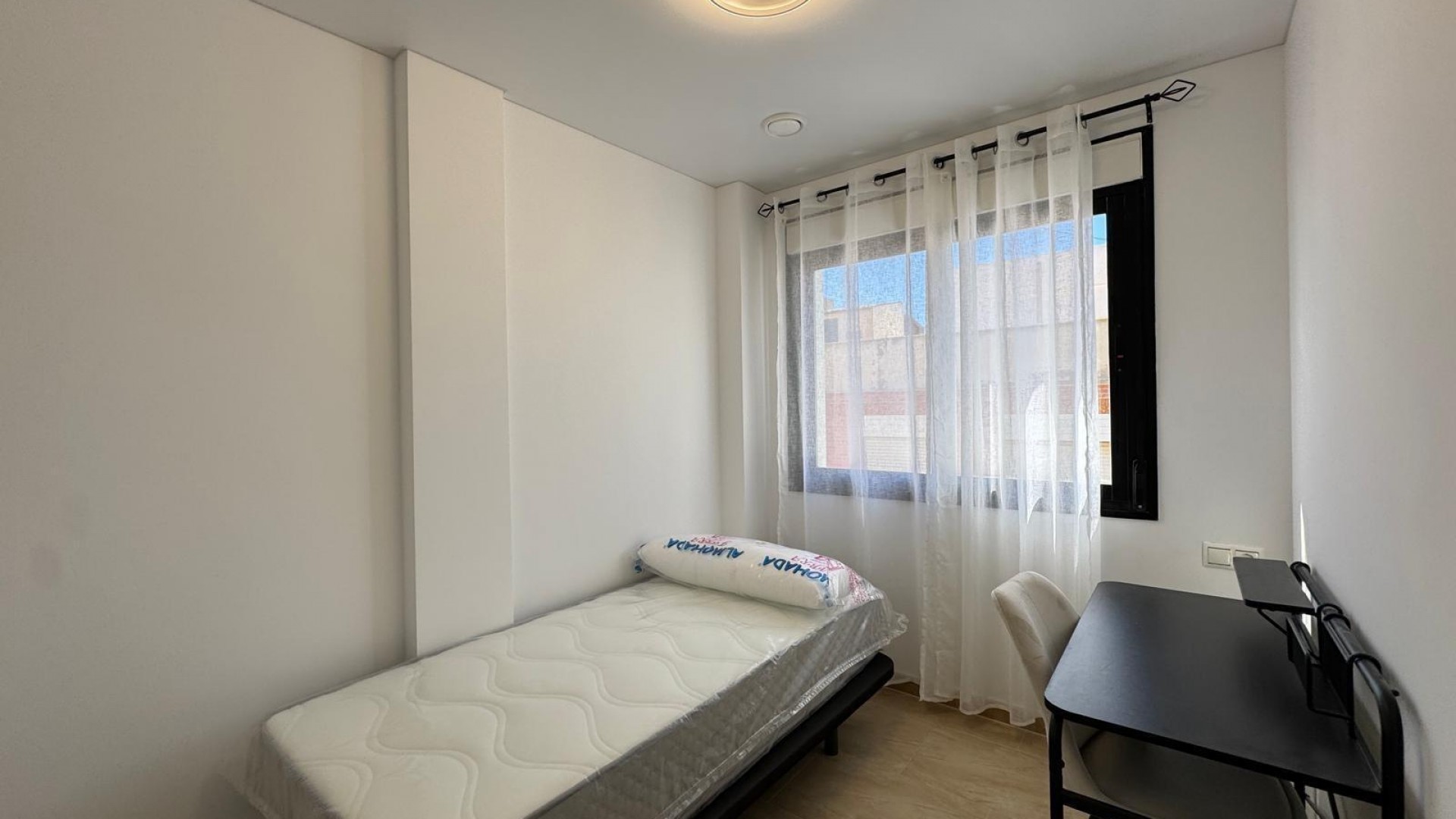 Revente - Appartement -
Torrevieja - torrevieja