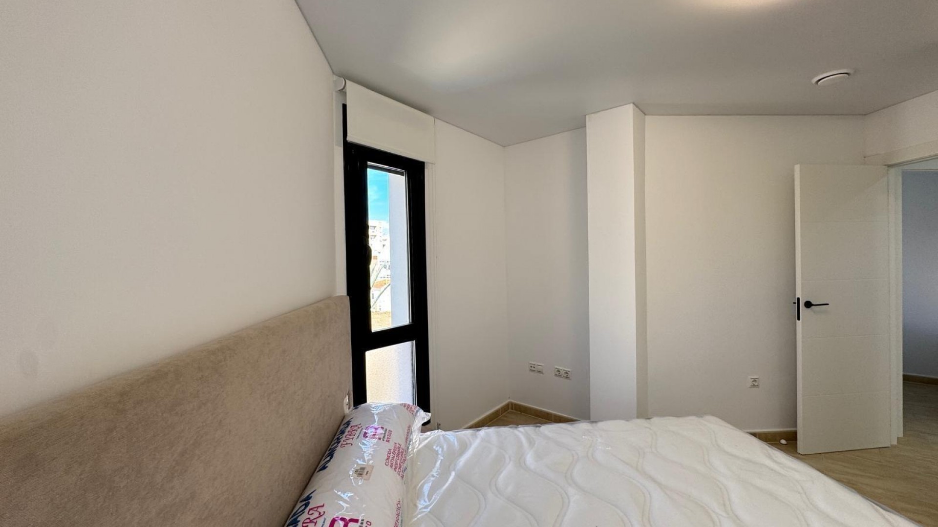 Revente - Appartement -
Torrevieja - torrevieja